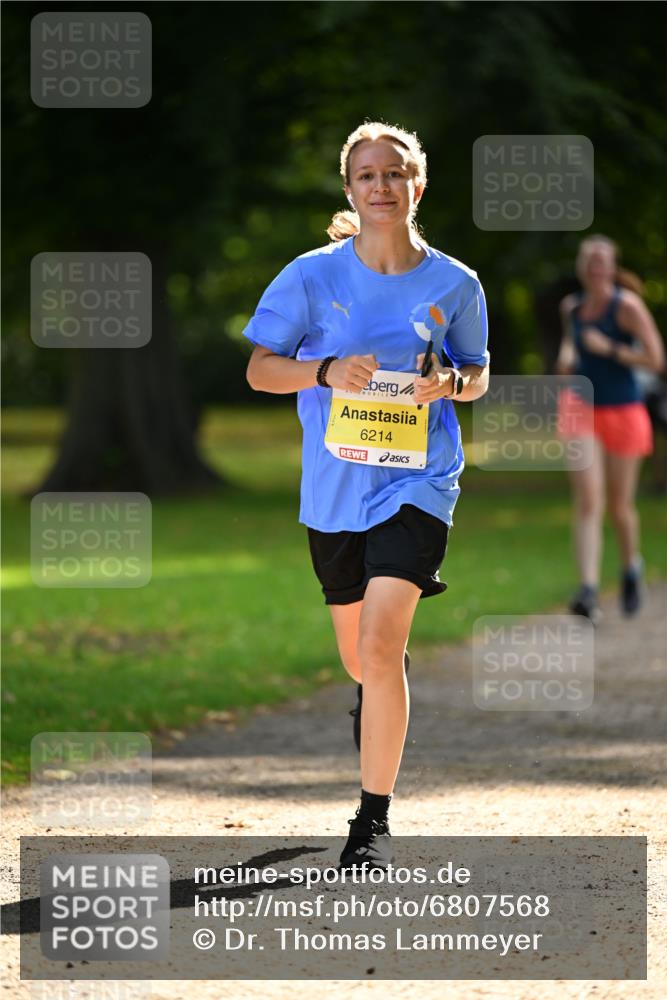25.08.2024 - 20. Blankeneser Heldenlauf Dr. Thomas Lammeyer http://msf.ph/oto/6807568 25.08.2024 10:18:11 Laufen 6214 meine-sportfotos.de
