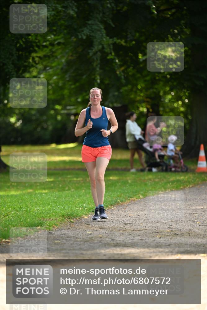 25.08.2024 - 20. Blankeneser Heldenlauf Dr. Thomas Lammeyer http://msf.ph/oto/6807572 25.08.2024 10:18:12 Laufen  meine-sportfotos.de