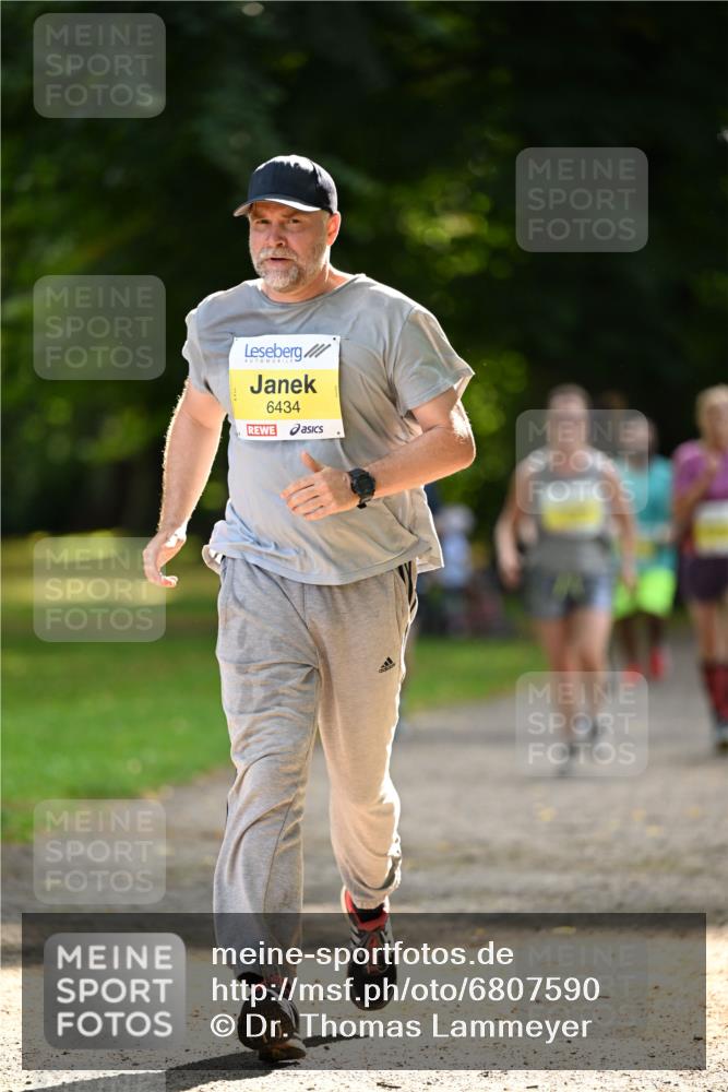 25.08.2024 - 20. Blankeneser Heldenlauf Dr. Thomas Lammeyer http://msf.ph/oto/6807590 25.08.2024 10:18:18 Laufen 6434 meine-sportfotos.de