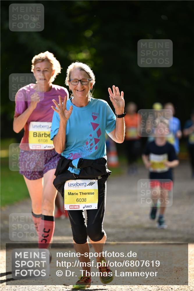 25.08.2024 - 20. Blankeneser Heldenlauf Dr. Thomas Lammeyer http://msf.ph/oto/6807619 25.08.2024 10:18:24 Laufen 6108, 6038, 2013 meine-sportfotos.de