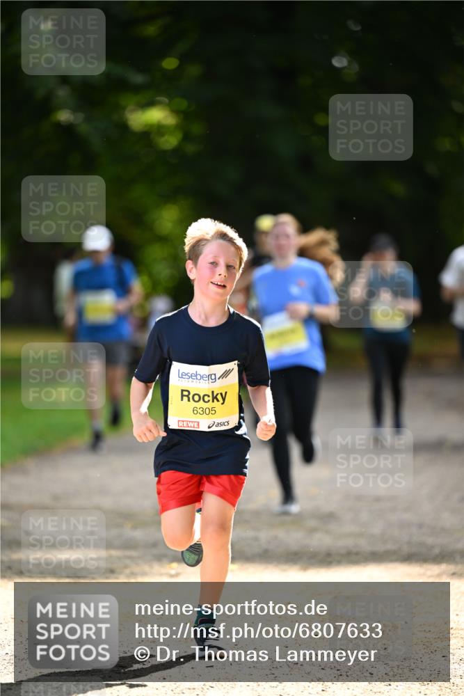 25.08.2024 - 20. Blankeneser Heldenlauf Dr. Thomas Lammeyer http://msf.ph/oto/6807633 25.08.2024 10:18:26 Laufen 6305 meine-sportfotos.de