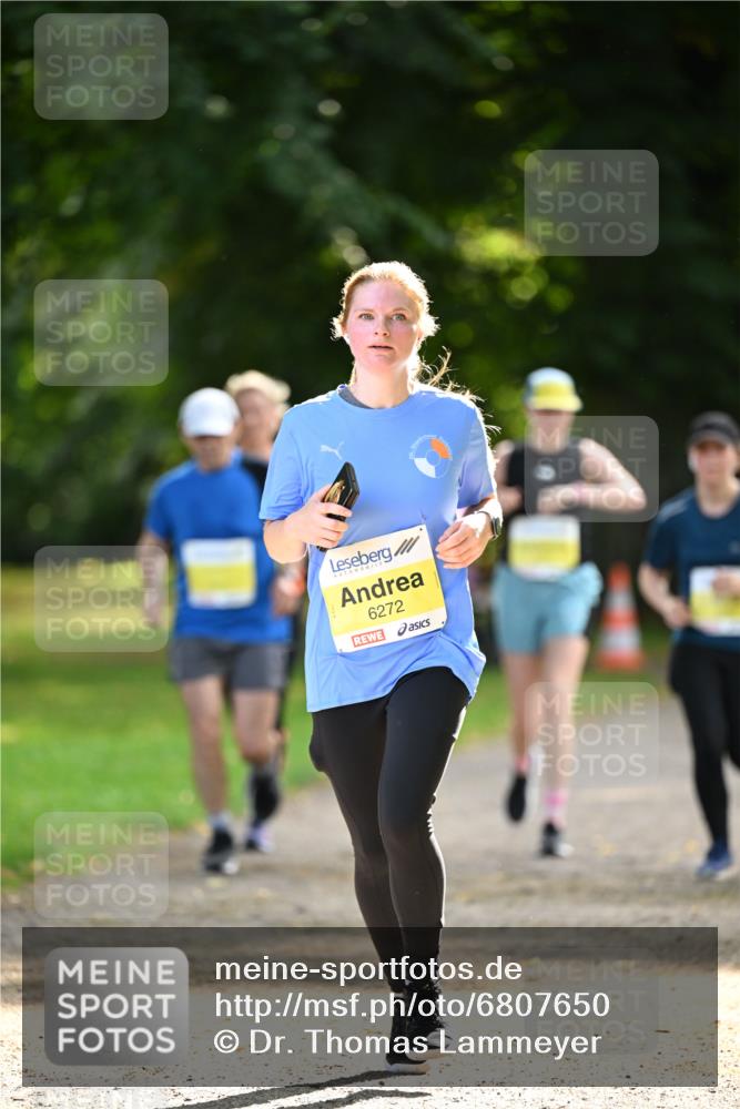 25.08.2024 - 20. Blankeneser Heldenlauf Dr. Thomas Lammeyer http://msf.ph/oto/6807650 25.08.2024 10:18:29 Laufen 6272 meine-sportfotos.de