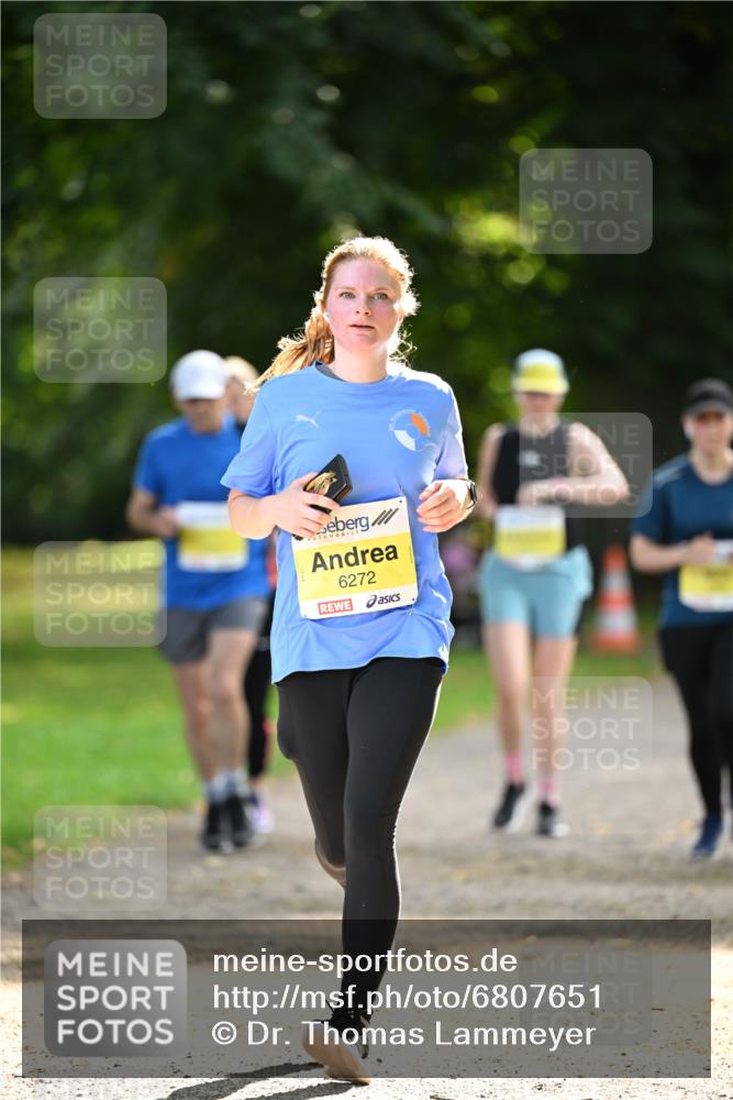 25.08.2024 - 20. Blankeneser Heldenlauf Dr. Thomas Lammeyer http://msf.ph/oto/6807651 25.08.2024 10:18:30 Laufen 6272 meine-sportfotos.de