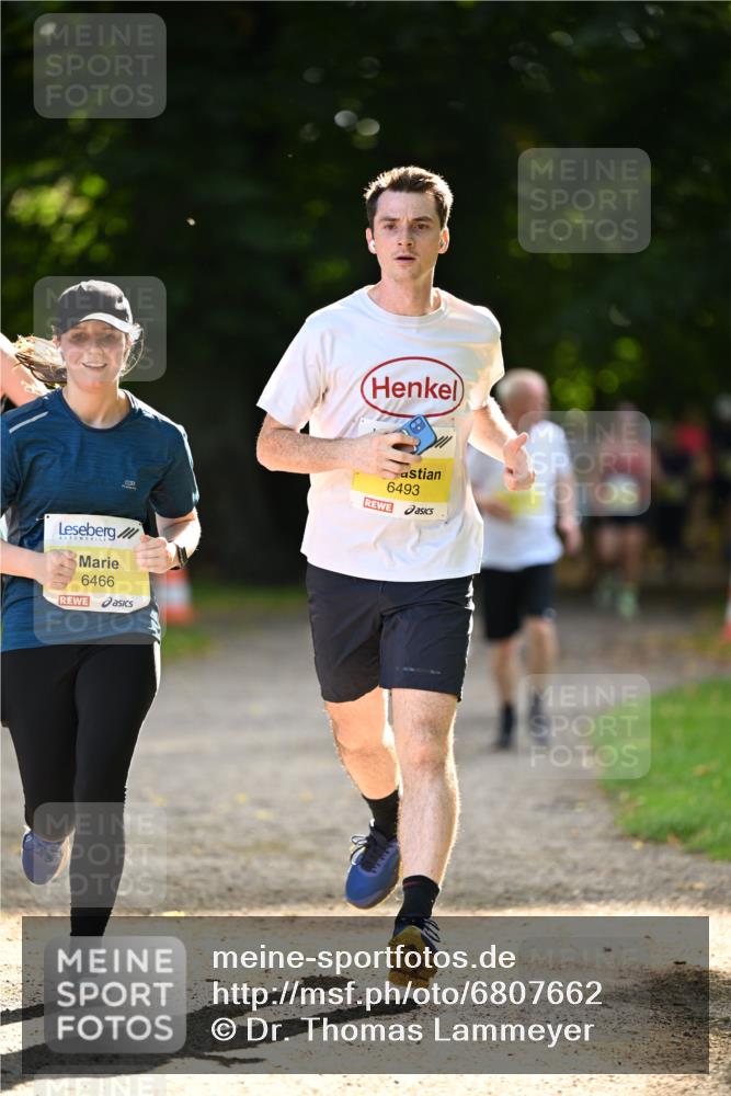 25.08.2024 - 20. Blankeneser Heldenlauf Dr. Thomas Lammeyer http://msf.ph/oto/6807662 25.08.2024 10:18:32 Laufen 6466, 6493 meine-sportfotos.de