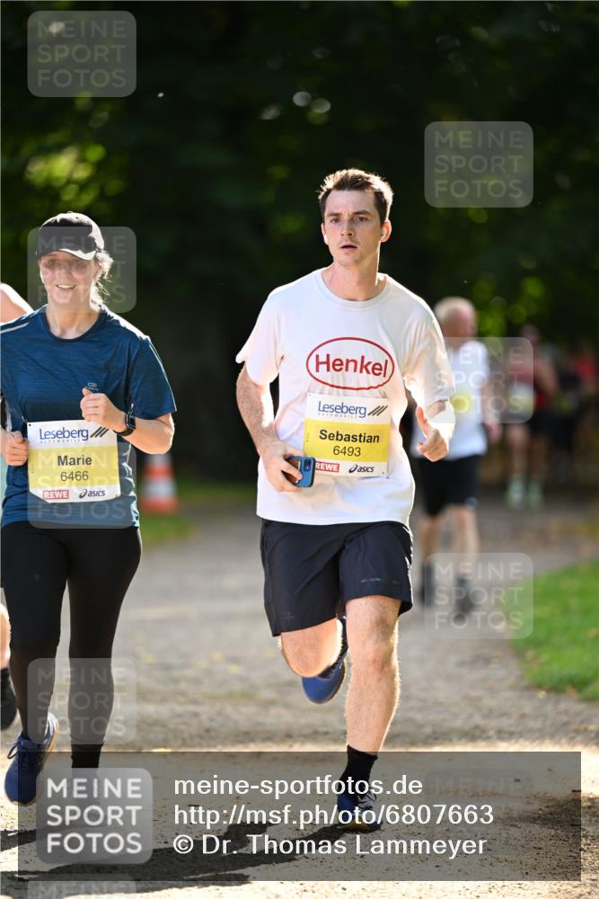25.08.2024 - 20. Blankeneser Heldenlauf Dr. Thomas Lammeyer http://msf.ph/oto/6807663 25.08.2024 10:18:32 Laufen 6466, 6493 meine-sportfotos.de