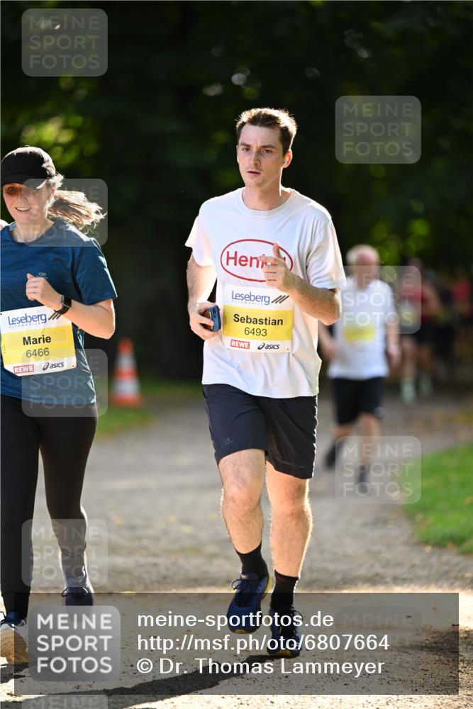25.08.2024 - 20. Blankeneser Heldenlauf Dr. Thomas Lammeyer http://msf.ph/oto/6807664 25.08.2024 10:18:32 Laufen 6466, 6493 meine-sportfotos.de