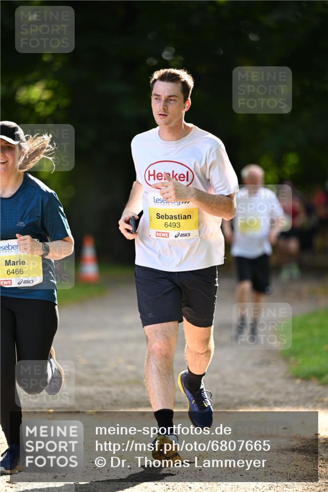 25.08.2024 - 20. Blankeneser Heldenlauf Dr. Thomas Lammeyer http://msf.ph/oto/6807665 25.08.2024 10:18:32 Laufen 6493, 6466 meine-sportfotos.de