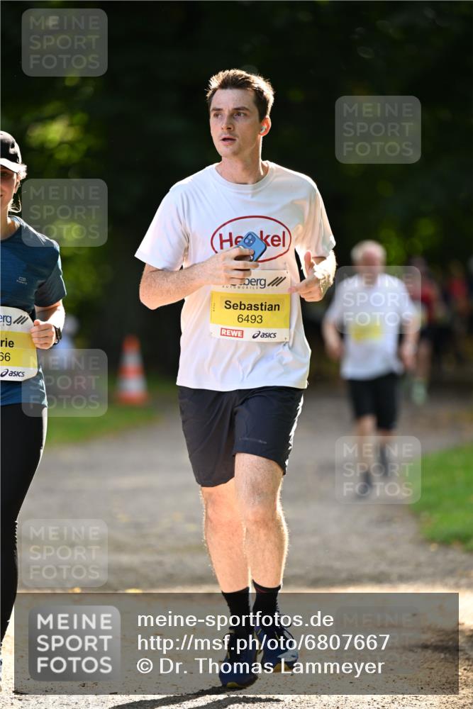 25.08.2024 - 20. Blankeneser Heldenlauf Dr. Thomas Lammeyer http://msf.ph/oto/6807667 25.08.2024 10:18:33 Laufen 56, 6493 meine-sportfotos.de