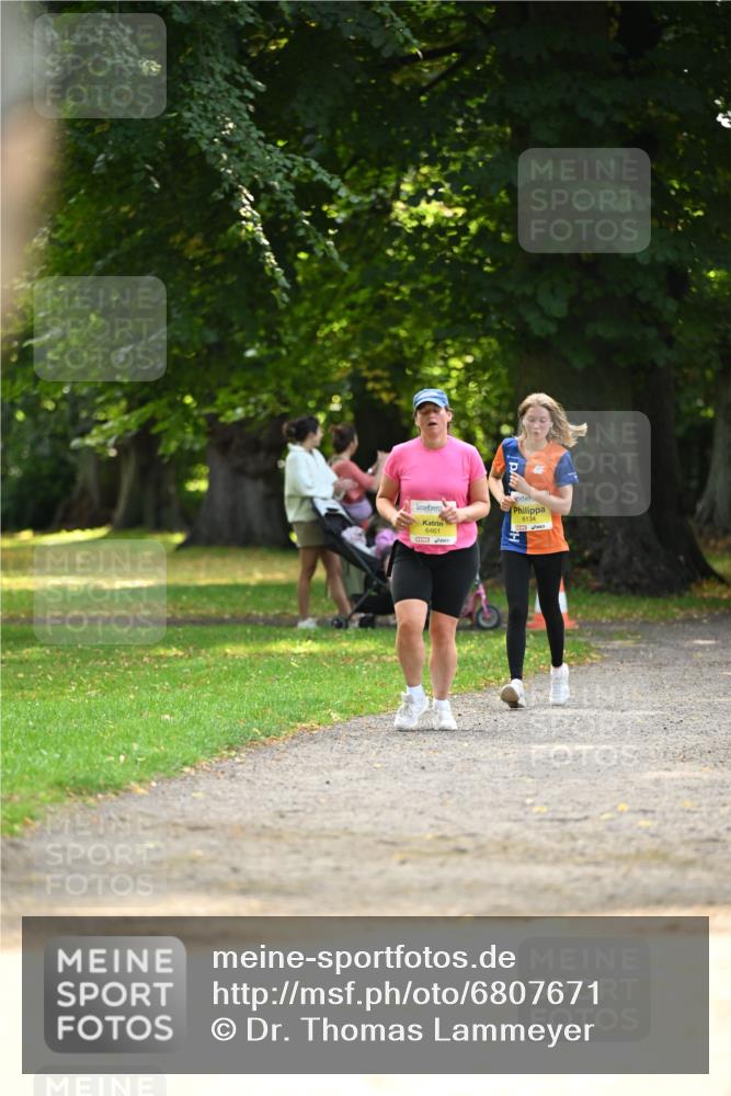 25.08.2024 - 20. Blankeneser Heldenlauf Dr. Thomas Lammeyer http://msf.ph/oto/6807671 25.08.2024 10:18:35 Laufen 6461, 6134 meine-sportfotos.de