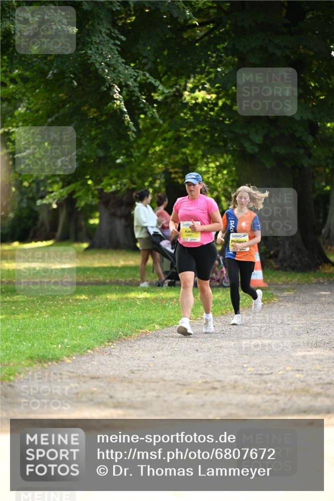 25.08.2024 - 20. Blankeneser Heldenlauf Dr. Thomas Lammeyer http://msf.ph/oto/6807672 25.08.2024 10:18:35 Laufen 6461 meine-sportfotos.de