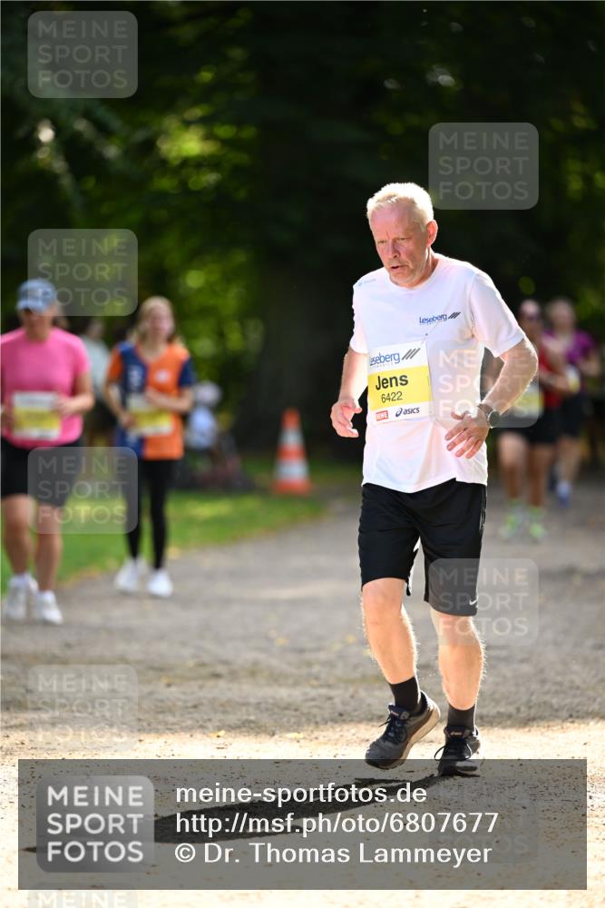 25.08.2024 - 20. Blankeneser Heldenlauf Dr. Thomas Lammeyer http://msf.ph/oto/6807677 25.08.2024 10:18:37 Laufen 6422 meine-sportfotos.de