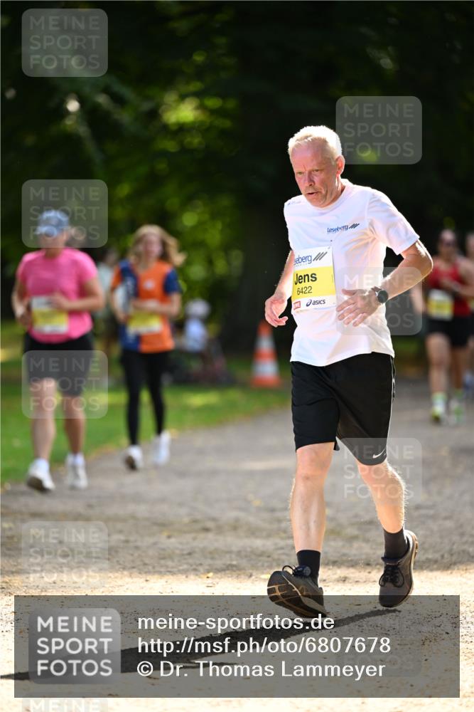 25.08.2024 - 20. Blankeneser Heldenlauf Dr. Thomas Lammeyer http://msf.ph/oto/6807678 25.08.2024 10:18:37 Laufen 6422 meine-sportfotos.de