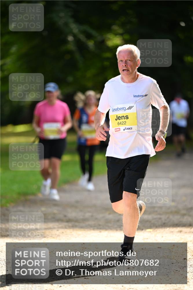 25.08.2024 - 20. Blankeneser Heldenlauf Dr. Thomas Lammeyer http://msf.ph/oto/6807682 25.08.2024 10:18:38 Laufen 6422 meine-sportfotos.de