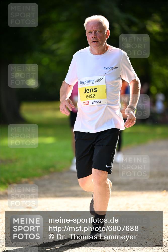 25.08.2024 - 20. Blankeneser Heldenlauf Dr. Thomas Lammeyer http://msf.ph/oto/6807688 25.08.2024 10:18:39 Laufen 6422 meine-sportfotos.de