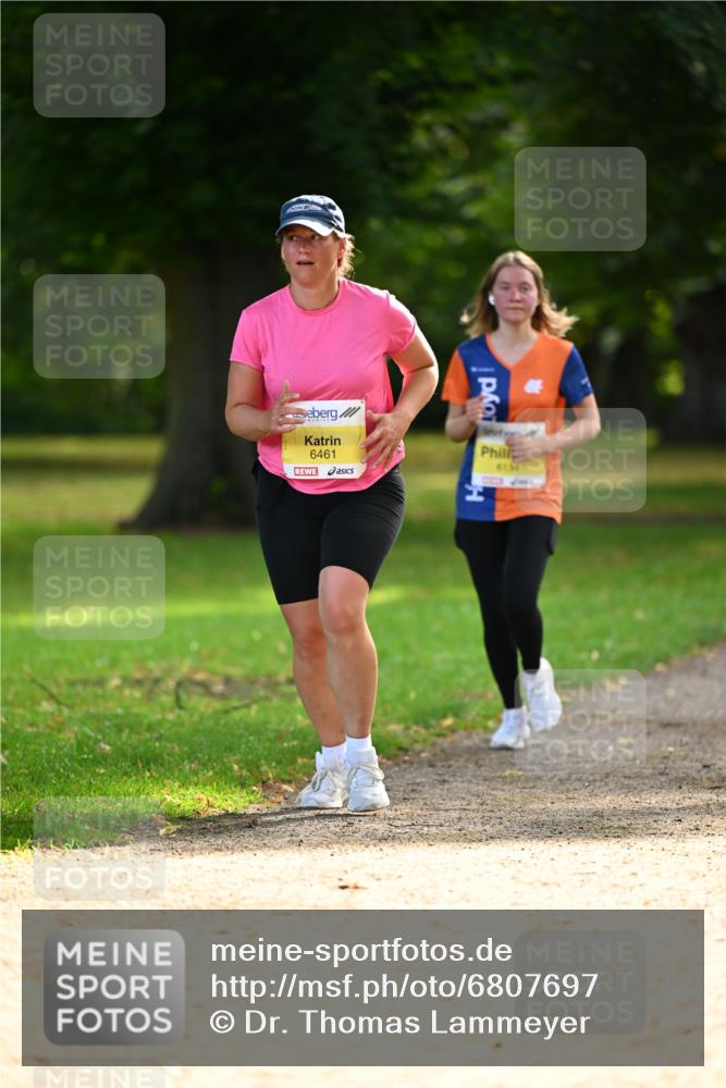 25.08.2024 - 20. Blankeneser Heldenlauf Dr. Thomas Lammeyer http://msf.ph/oto/6807697 25.08.2024 10:18:40 Laufen 6461, 6154 meine-sportfotos.de