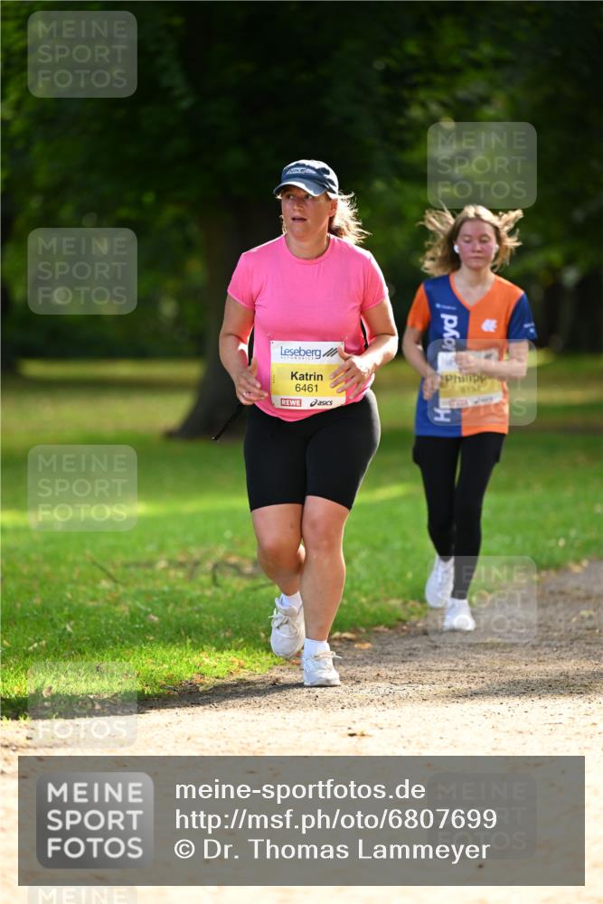 25.08.2024 - 20. Blankeneser Heldenlauf Dr. Thomas Lammeyer http://msf.ph/oto/6807699 25.08.2024 10:18:41 Laufen 6461, 6154 meine-sportfotos.de