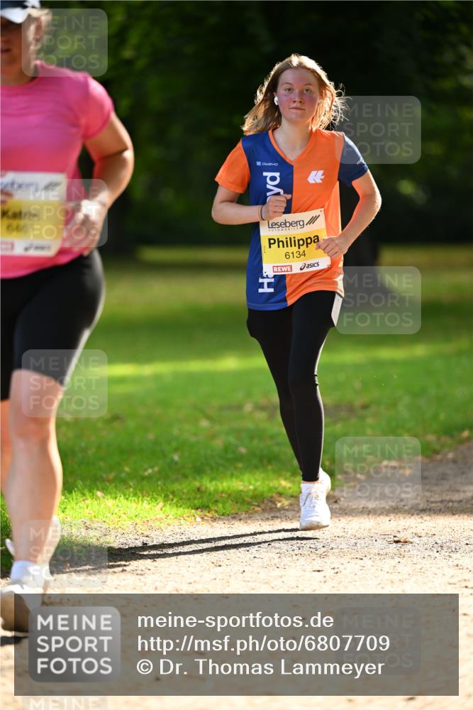 25.08.2024 - 20. Blankeneser Heldenlauf Dr. Thomas Lammeyer http://msf.ph/oto/6807709 25.08.2024 10:18:43 Laufen 6401, 6134 meine-sportfotos.de