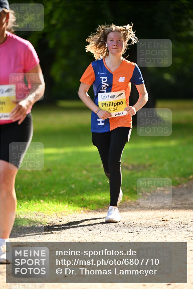 25.08.2024 - 20. Blankeneser Heldenlauf Dr. Thomas Lammeyer http://msf.ph/oto/6807710 25.08.2024 10:18:43 Laufen 6134 meine-sportfotos.de