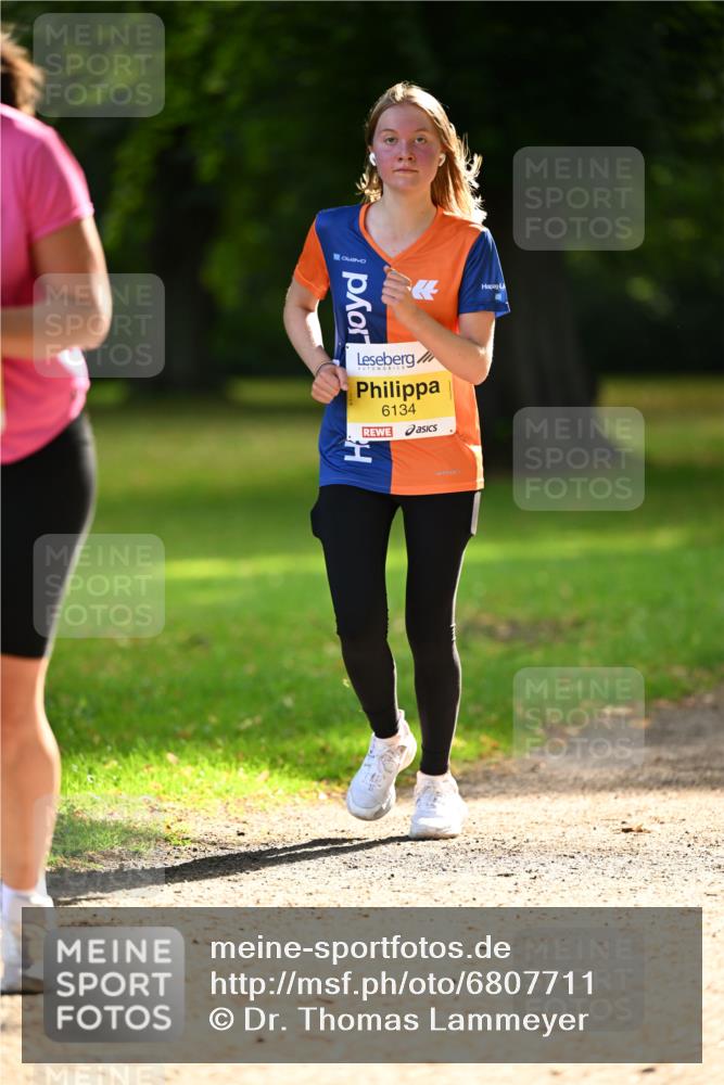 25.08.2024 - 20. Blankeneser Heldenlauf Dr. Thomas Lammeyer http://msf.ph/oto/6807711 25.08.2024 10:18:43 Laufen 6134 meine-sportfotos.de