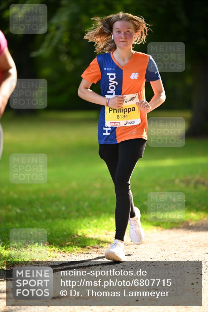 25.08.2024 - 20. Blankeneser Heldenlauf Dr. Thomas Lammeyer http://msf.ph/oto/6807715 25.08.2024 10:18:43 Laufen 6134 meine-sportfotos.de