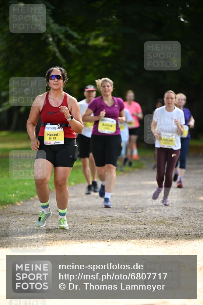25.08.2024 - 20. Blankeneser Heldenlauf Dr. Thomas Lammeyer http://msf.ph/oto/6807717 25.08.2024 10:18:44 Laufen 3, 6499 meine-sportfotos.de