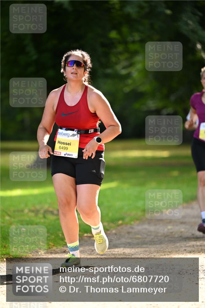 25.08.2024 - 20. Blankeneser Heldenlauf Dr. Thomas Lammeyer http://msf.ph/oto/6807720 25.08.2024 10:18:46 Laufen 3, 6499 meine-sportfotos.de