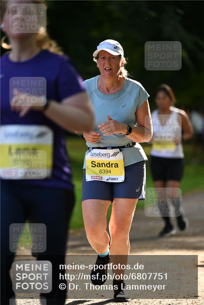 25.08.2024 - 20. Blankeneser Heldenlauf Dr. Thomas Lammeyer http://msf.ph/oto/6807751 25.08.2024 10:18:53 Laufen 6394 meine-sportfotos.de