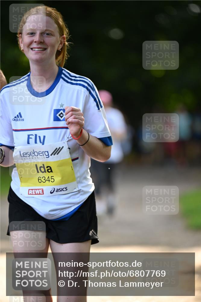 25.08.2024 - 20. Blankeneser Heldenlauf Dr. Thomas Lammeyer http://msf.ph/oto/6807769 25.08.2024 10:18:57 Laufen 6345 meine-sportfotos.de