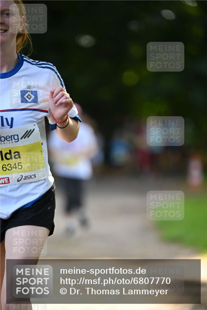 25.08.2024 - 20. Blankeneser Heldenlauf Dr. Thomas Lammeyer http://msf.ph/oto/6807770 25.08.2024 10:18:57 Laufen 6345 meine-sportfotos.de