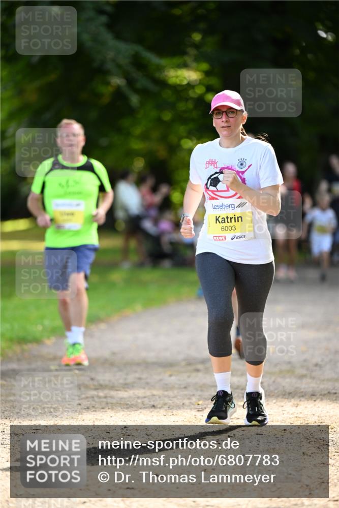 25.08.2024 - 20. Blankeneser Heldenlauf Dr. Thomas Lammeyer http://msf.ph/oto/6807783 25.08.2024 10:18:59 Laufen 6003 meine-sportfotos.de