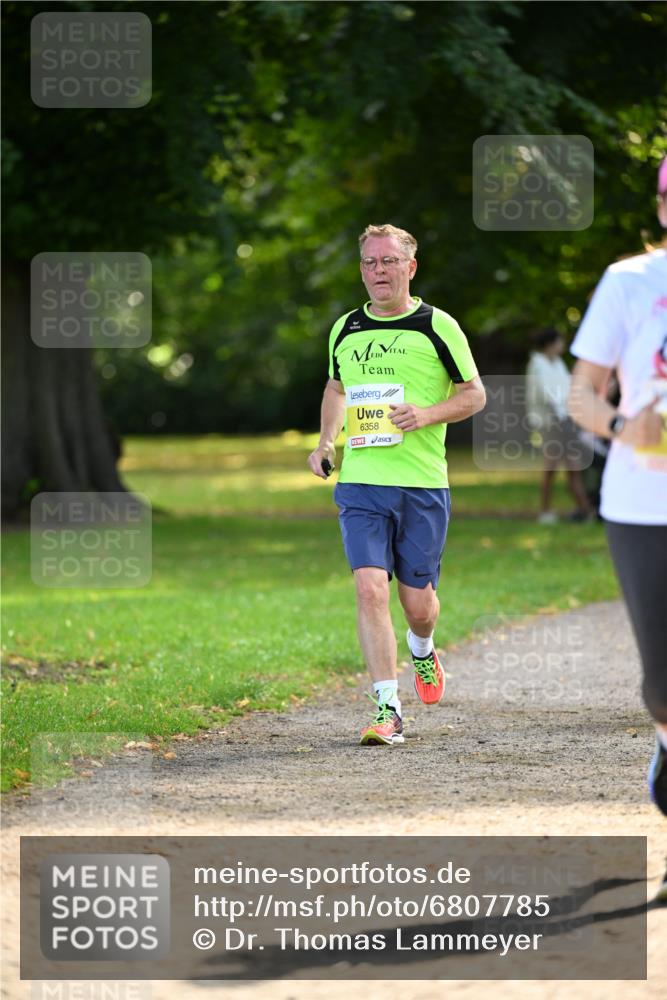 25.08.2024 - 20. Blankeneser Heldenlauf Dr. Thomas Lammeyer http://msf.ph/oto/6807785 25.08.2024 10:19:00 Laufen 6358 meine-sportfotos.de