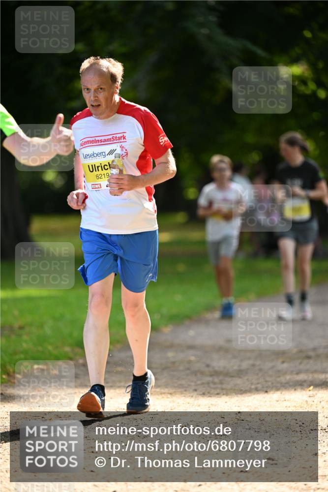 25.08.2024 - 20. Blankeneser Heldenlauf Dr. Thomas Lammeyer http://msf.ph/oto/6807798 25.08.2024 10:19:03 Laufen 6219 meine-sportfotos.de
