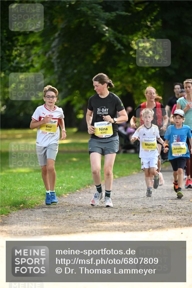 25.08.2024 - 20. Blankeneser Heldenlauf Dr. Thomas Lammeyer http://msf.ph/oto/6807809 25.08.2024 10:19:05 Laufen 31, 3, 6497, 6342, 6429, 6357 meine-sportfotos.de