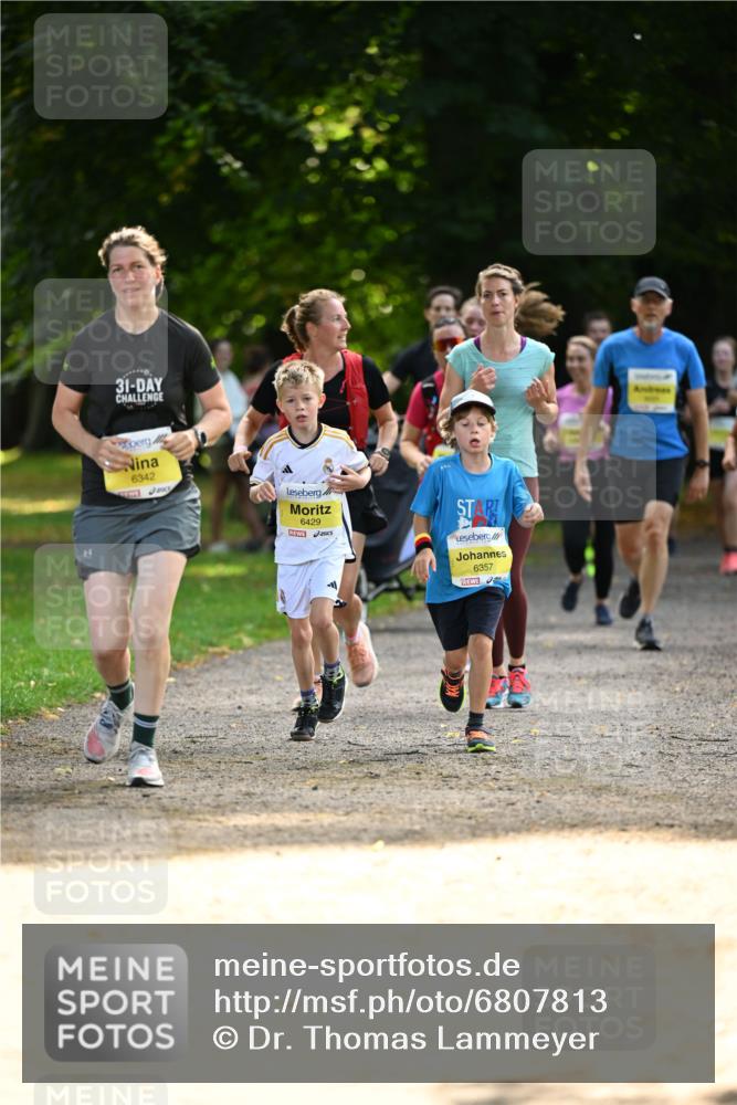25.08.2024 - 20. Blankeneser Heldenlauf Dr. Thomas Lammeyer http://msf.ph/oto/6807813 25.08.2024 10:19:05 Laufen 31, 6342, 6429, 6357 meine-sportfotos.de
