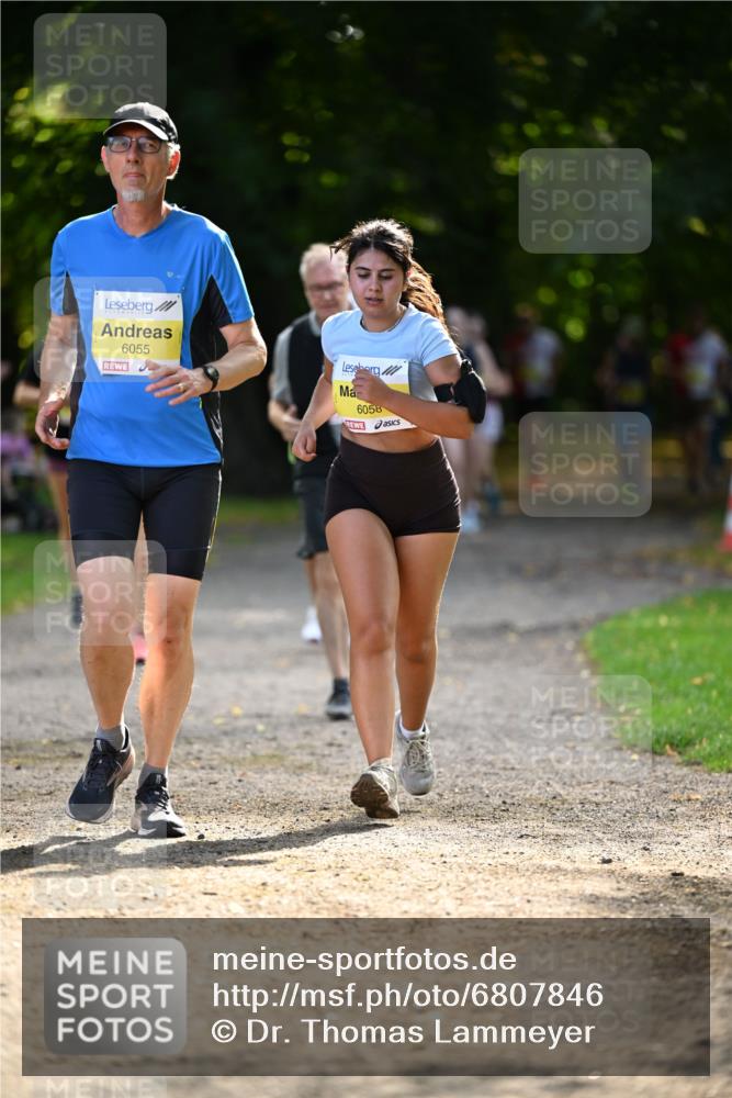 25.08.2024 - 20. Blankeneser Heldenlauf Dr. Thomas Lammeyer http://msf.ph/oto/6807846 25.08.2024 10:19:11 Laufen 6055, 6058 meine-sportfotos.de