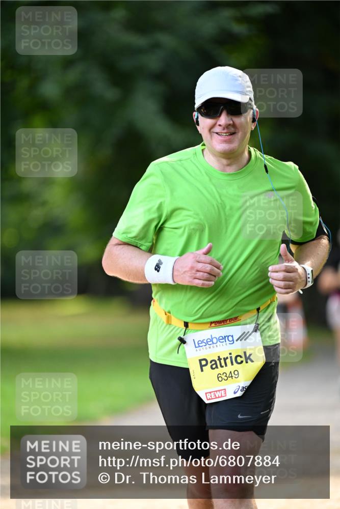 25.08.2024 - 20. Blankeneser Heldenlauf Dr. Thomas Lammeyer http://msf.ph/oto/6807884 25.08.2024 10:19:19 Laufen 6349 meine-sportfotos.de