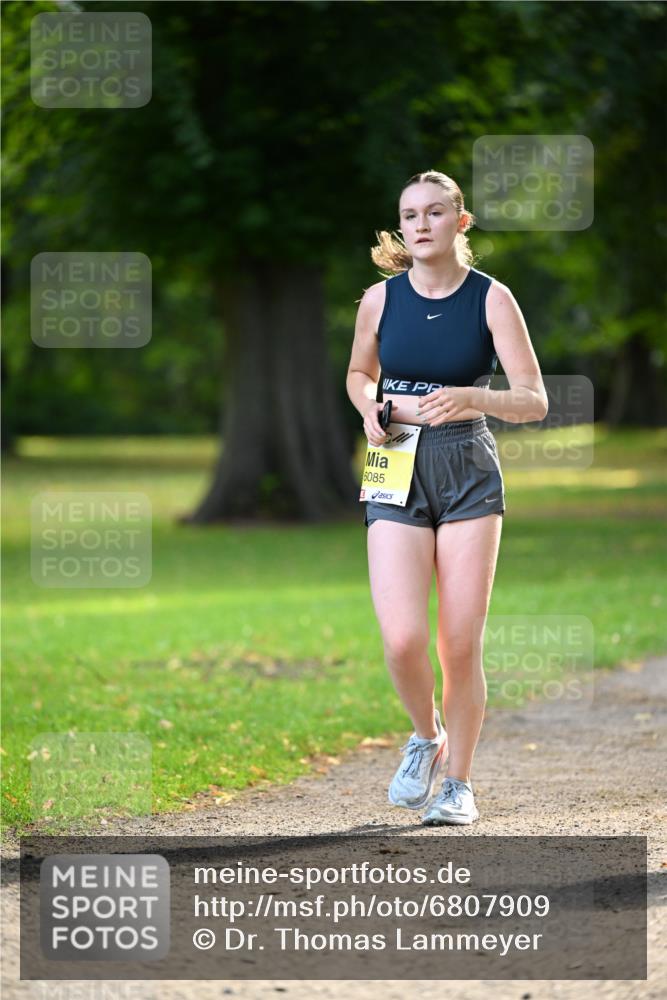 25.08.2024 - 20. Blankeneser Heldenlauf Dr. Thomas Lammeyer http://msf.ph/oto/6807909 25.08.2024 10:19:23 Laufen 6085 meine-sportfotos.de