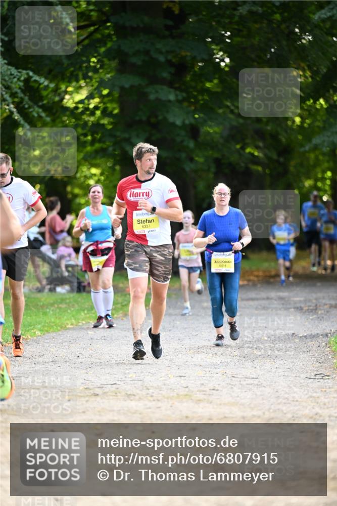 25.08.2024 - 20. Blankeneser Heldenlauf Dr. Thomas Lammeyer http://msf.ph/oto/6807915 25.08.2024 10:19:25 Laufen 6337, 6474 meine-sportfotos.de