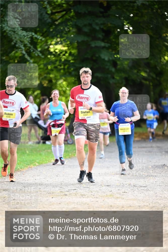 25.08.2024 - 20. Blankeneser Heldenlauf Dr. Thomas Lammeyer http://msf.ph/oto/6807920 25.08.2024 10:19:25 Laufen 6046, 6337, 6474 meine-sportfotos.de
