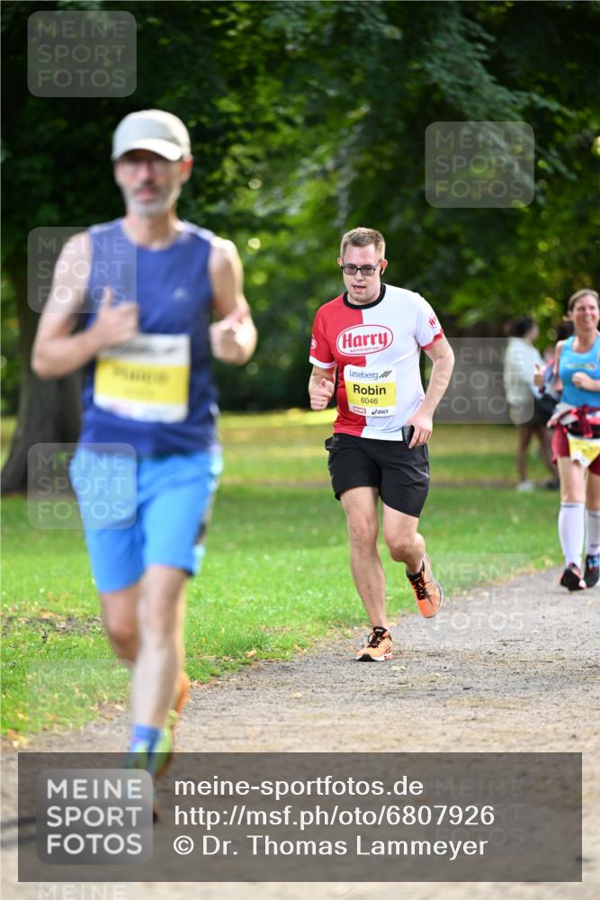 25.08.2024 - 20. Blankeneser Heldenlauf Dr. Thomas Lammeyer http://msf.ph/oto/6807926 25.08.2024 10:19:26 Laufen 6, 6046 meine-sportfotos.de