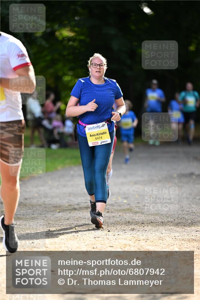 25.08.2024 - 20. Blankeneser Heldenlauf Dr. Thomas Lammeyer http://msf.ph/oto/6807942 25.08.2024 10:19:29 Laufen 6474 meine-sportfotos.de
