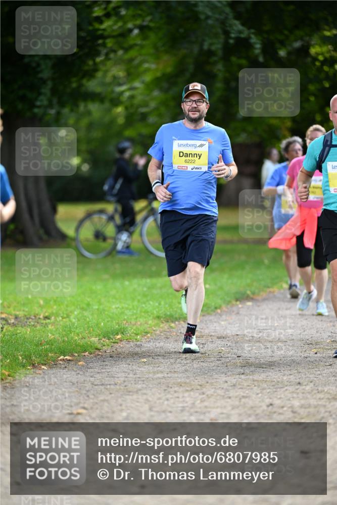 25.08.2024 - 20. Blankeneser Heldenlauf Dr. Thomas Lammeyer http://msf.ph/oto/6807985 25.08.2024 10:19:38 Laufen 6222 meine-sportfotos.de