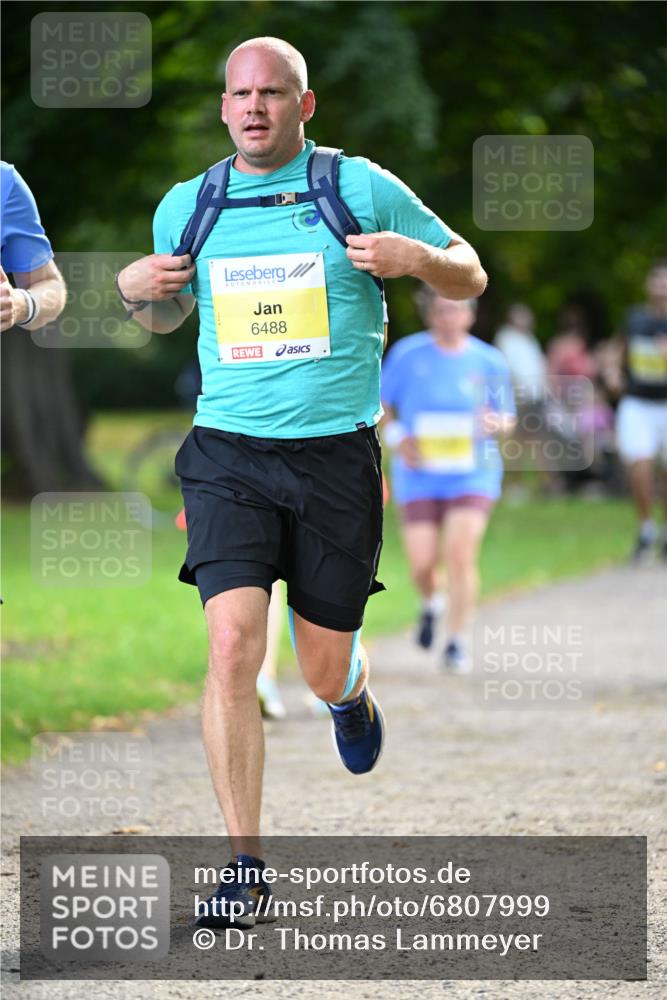 25.08.2024 - 20. Blankeneser Heldenlauf Dr. Thomas Lammeyer http://msf.ph/oto/6807999 25.08.2024 10:19:40 Laufen 6488 meine-sportfotos.de