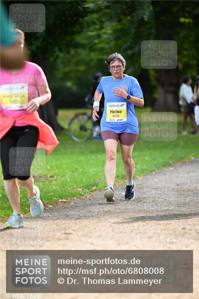 25.08.2024 - 20. Blankeneser Heldenlauf Dr. Thomas Lammeyer http://msf.ph/oto/6808008 25.08.2024 10:19:42 Laufen 6259 meine-sportfotos.de