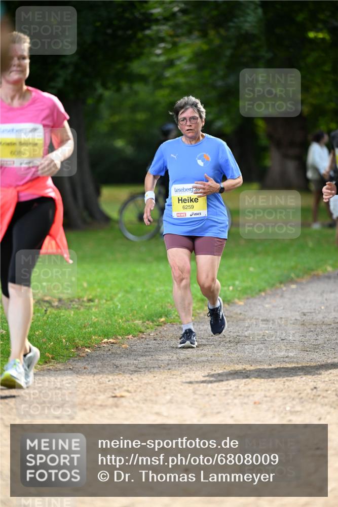 25.08.2024 - 20. Blankeneser Heldenlauf Dr. Thomas Lammeyer http://msf.ph/oto/6808009 25.08.2024 10:19:42 Laufen 6259 meine-sportfotos.de