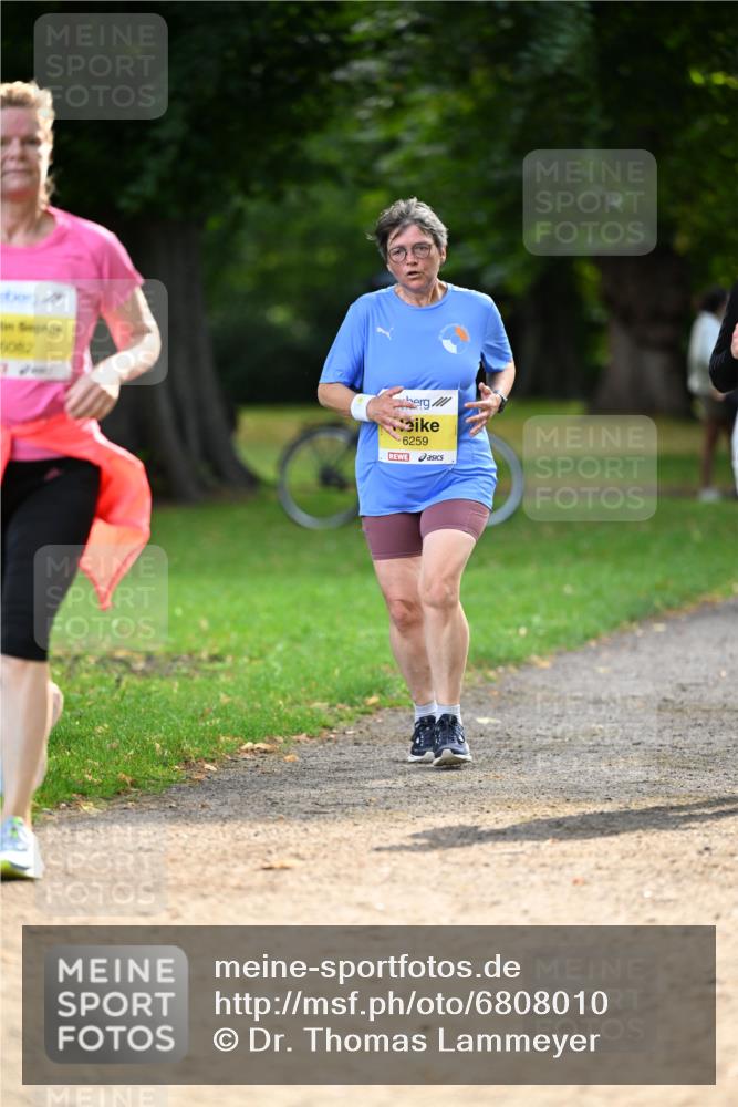 25.08.2024 - 20. Blankeneser Heldenlauf Dr. Thomas Lammeyer http://msf.ph/oto/6808010 25.08.2024 10:19:42 Laufen 6259 meine-sportfotos.de