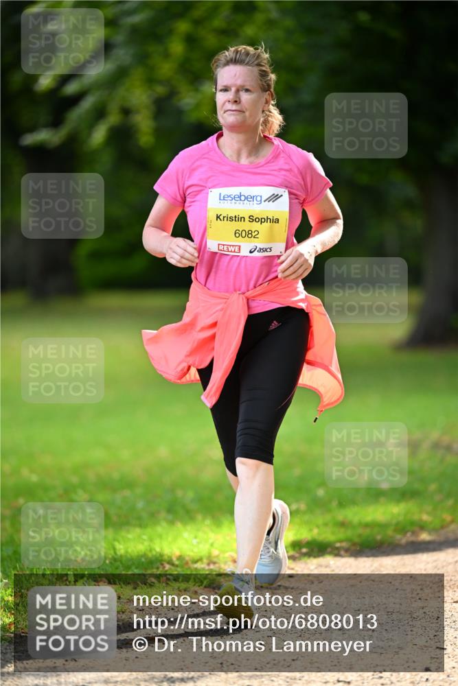 25.08.2024 - 20. Blankeneser Heldenlauf Dr. Thomas Lammeyer http://msf.ph/oto/6808013 25.08.2024 10:19:42 Laufen 6082 meine-sportfotos.de