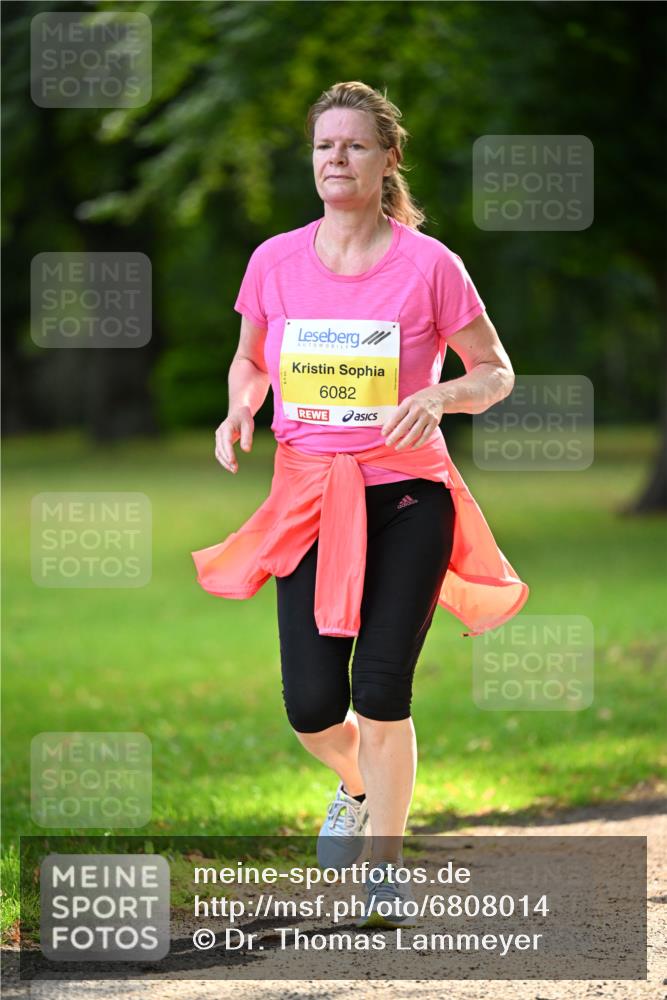 25.08.2024 - 20. Blankeneser Heldenlauf Dr. Thomas Lammeyer http://msf.ph/oto/6808014 25.08.2024 10:19:43 Laufen 6082 meine-sportfotos.de