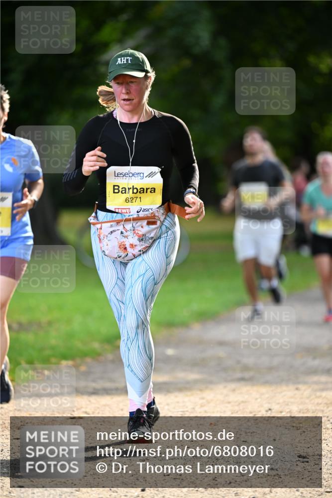 25.08.2024 - 20. Blankeneser Heldenlauf Dr. Thomas Lammeyer http://msf.ph/oto/6808016 25.08.2024 10:19:43 Laufen 6271 meine-sportfotos.de