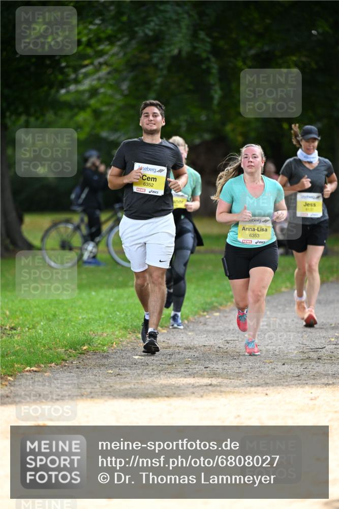 25.08.2024 - 20. Blankeneser Heldenlauf Dr. Thomas Lammeyer http://msf.ph/oto/6808027 25.08.2024 10:19:45 Laufen 6352, 6353, 813 meine-sportfotos.de